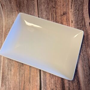 Avon White Rectangular 9”x6.5” Serving Platter Item #PHK7422
